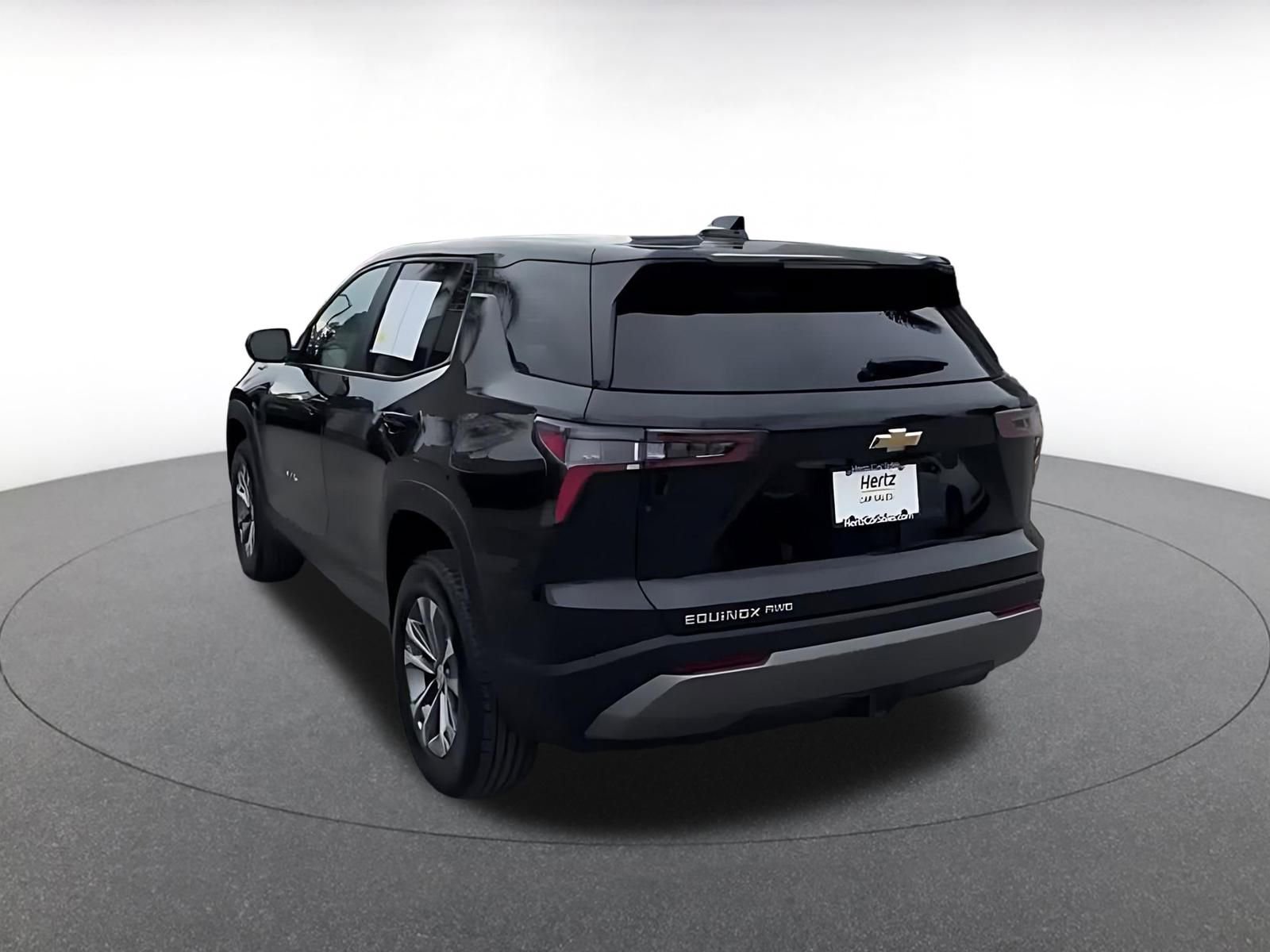 Used 2025 Chevrolet Equinox LT image 10