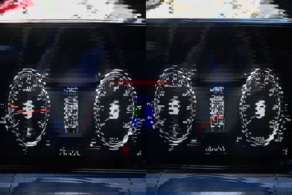 Used 2025 Ford Mustang Convertible image 31