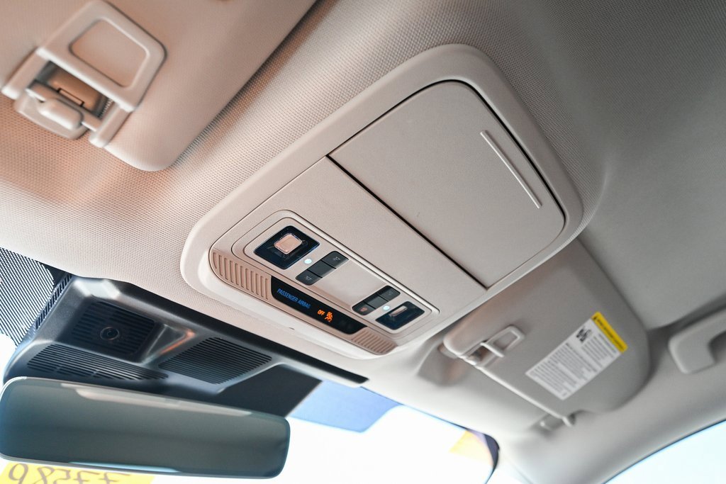 Used 2025 Ford Mustang Mach-E Premium image 39