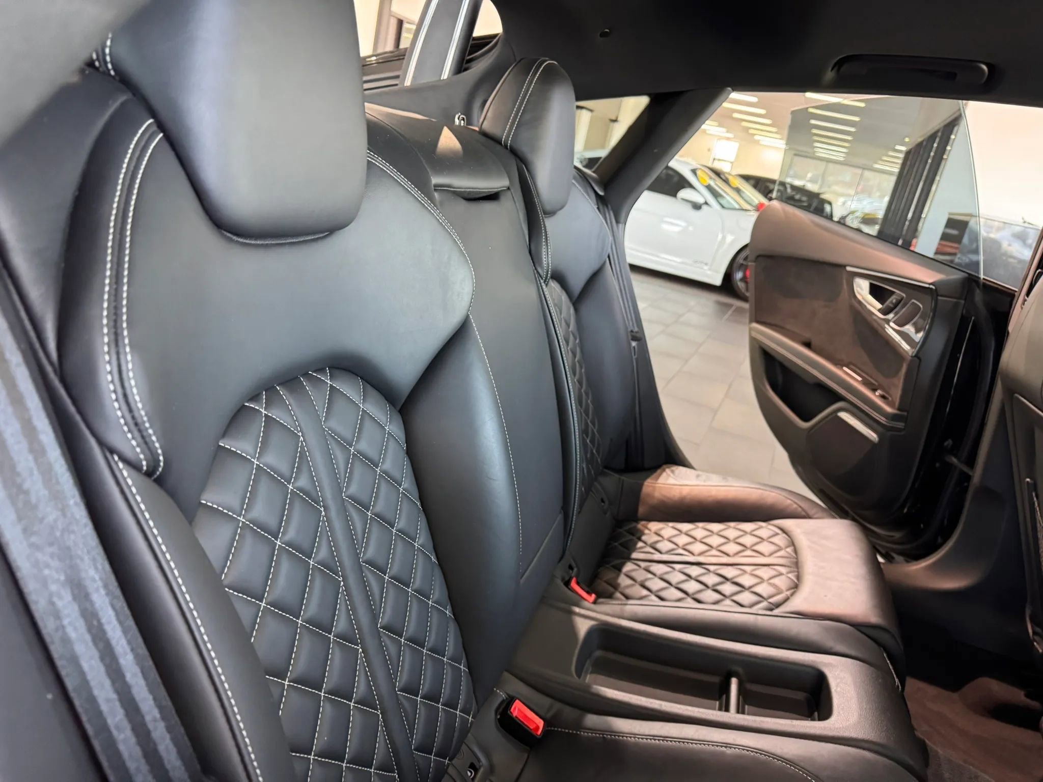 Used 2018 Audi S7 Premium Plus w/ S Sport Package image 16