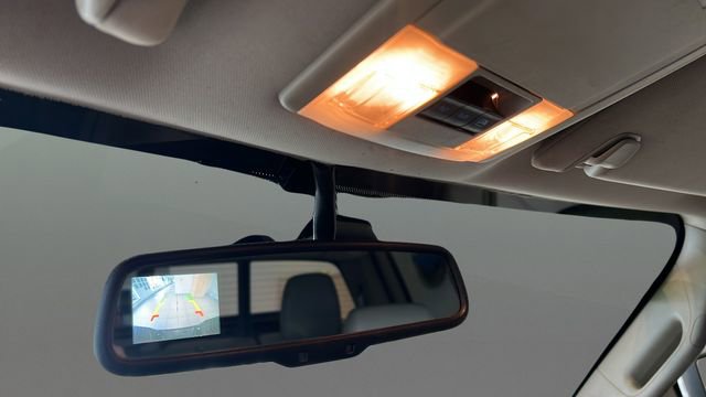 Used 2010 Ford F150 Lariat image 12