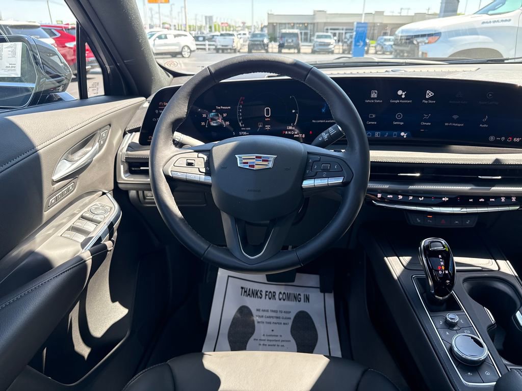 Used 2025 Cadillac XT4 Premium Luxury w/ Cold Weather Package AWD/4WD image 16