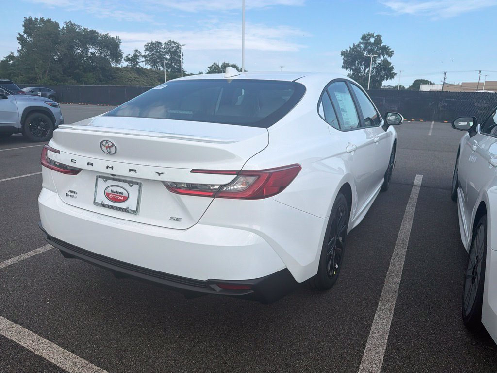 New 2026 Toyota Camry SE w/ Multimedia Upgrade Package AWD/4WD image 4