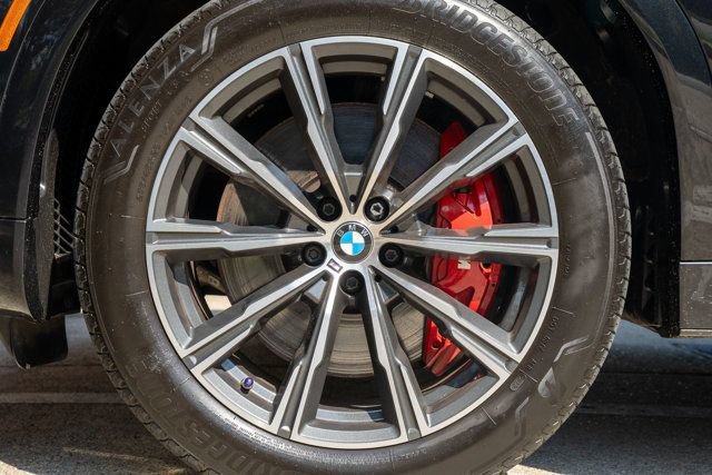 Used 2024 BMW X6 M60i AWD/4WD image 53