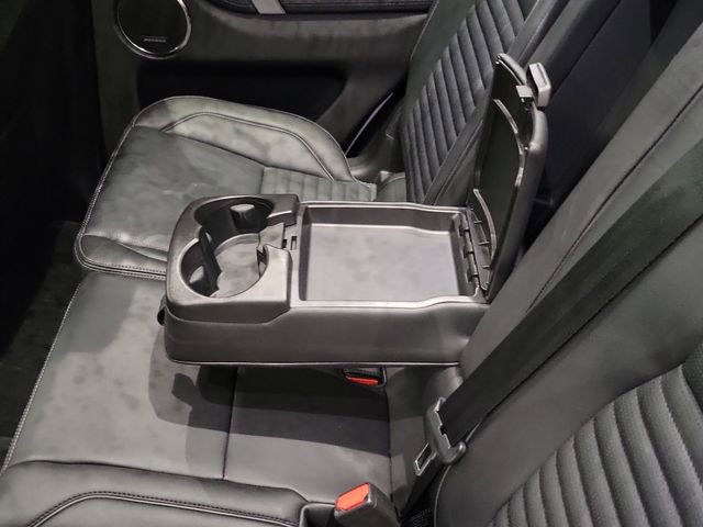 Certified 2025 Land Rover Discovery Sport Dynamic SE image 16