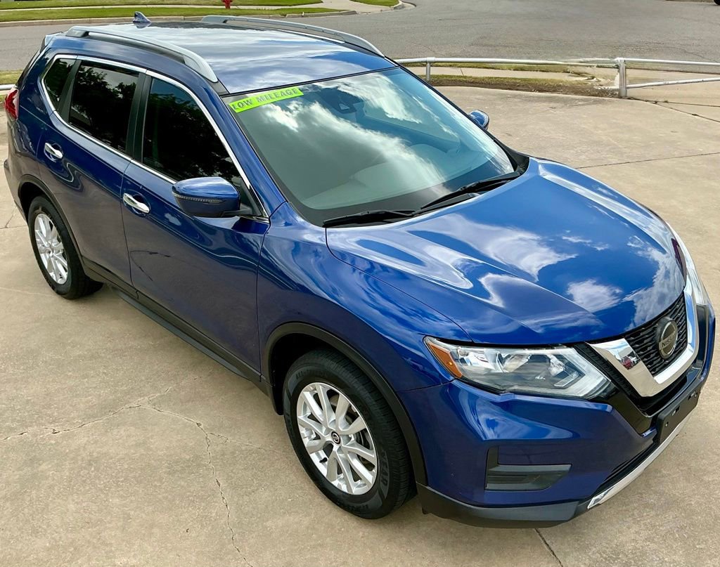 Used 2019 Nissan Rogue S w/ Special Edition Package FWD image 4