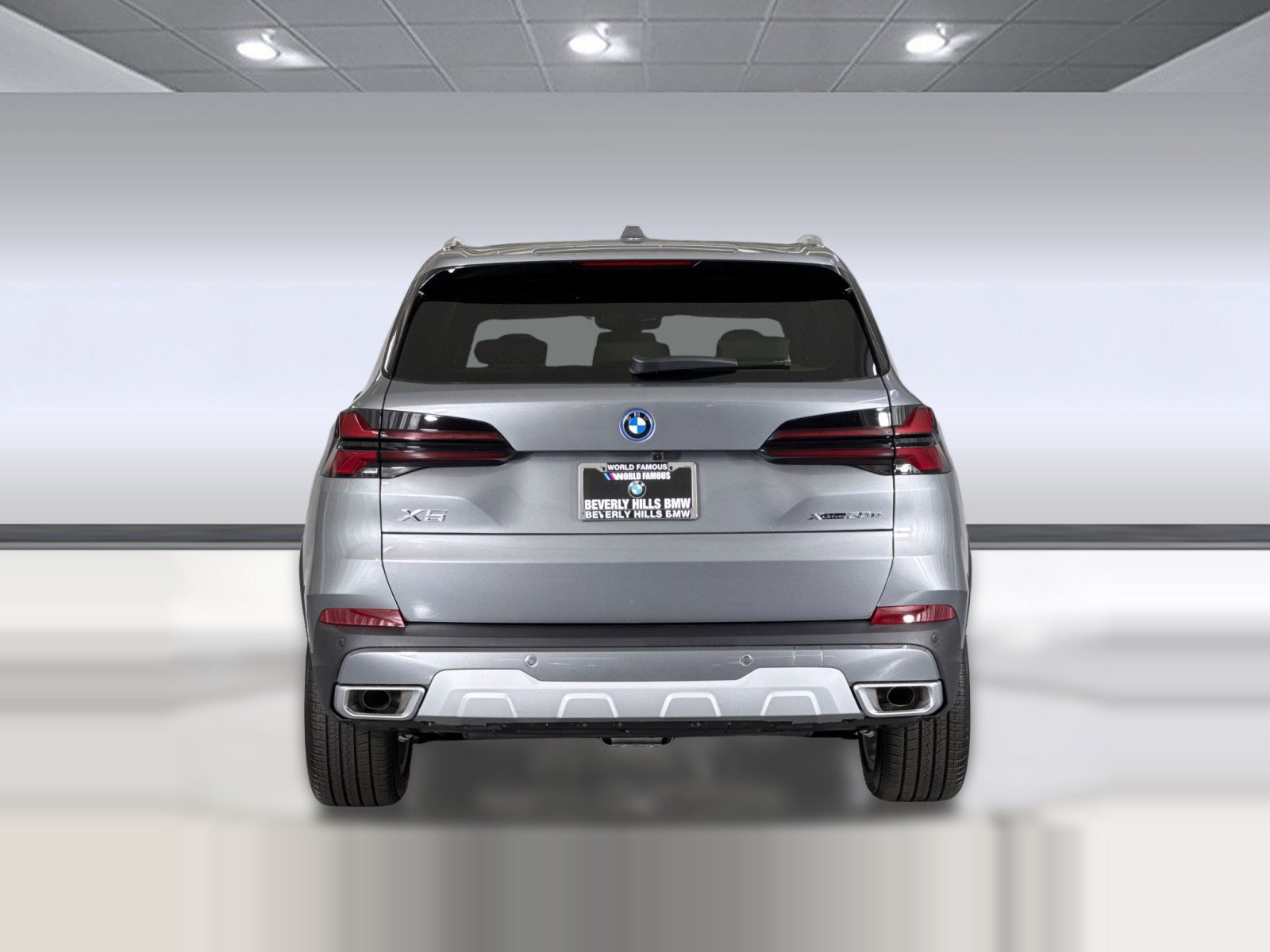 Used 2026 BMW X5 xDrive50e w/ Parking Assistance Package AWD/4WD image 10