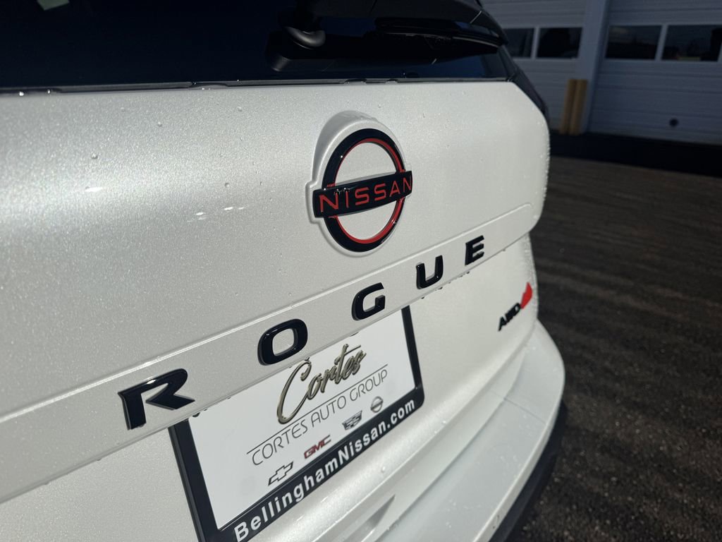 New 2026 Nissan Rogue SV image 11