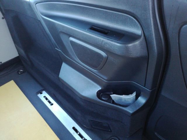 Used 2019 Mercedes-Benz Metris Passenger image 28