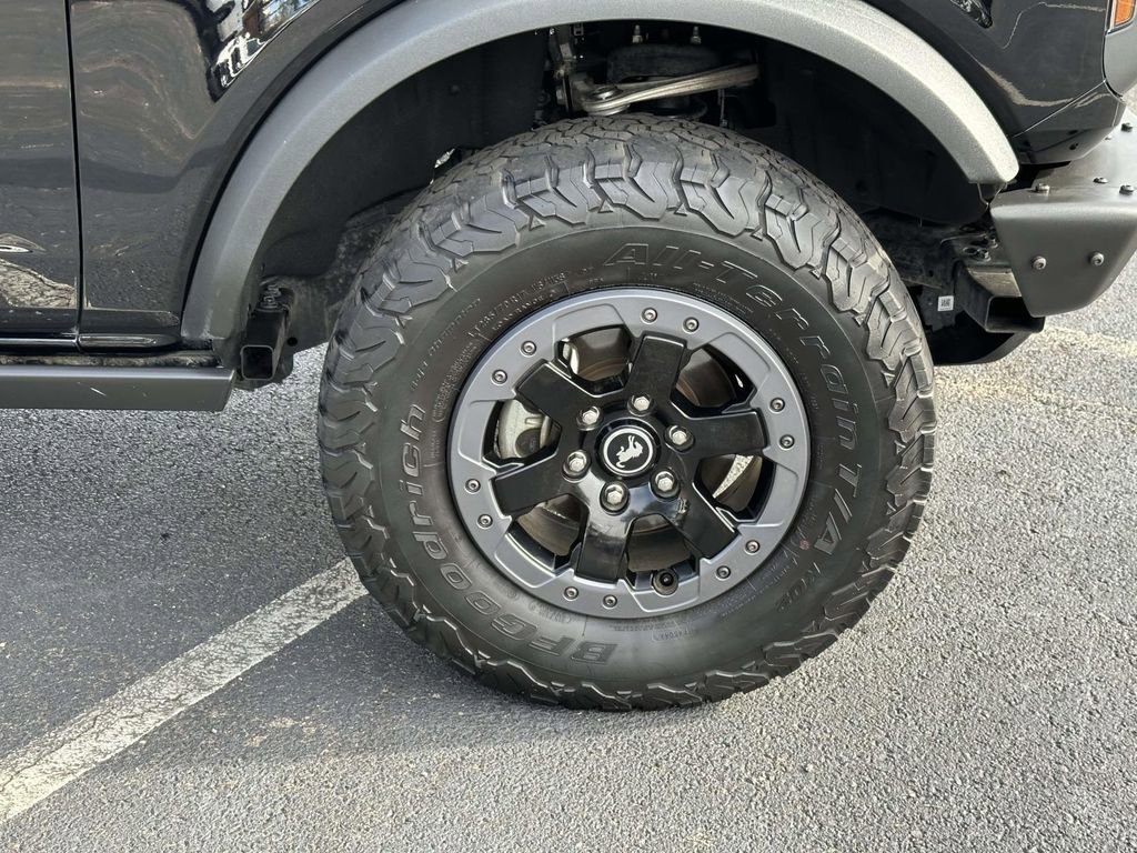 Used 2021 Ford Bronco Badlands image 25