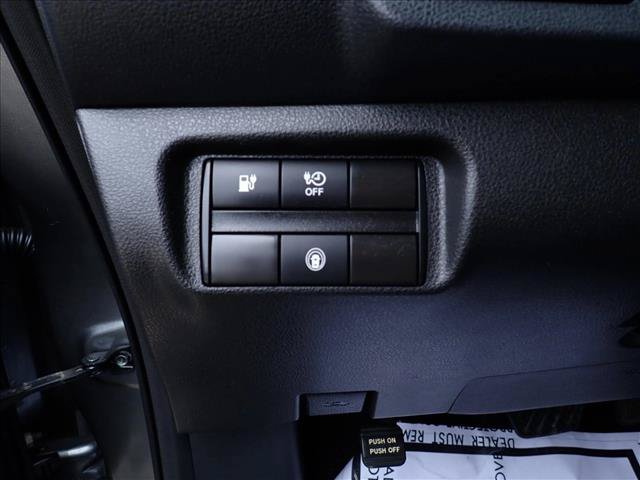 Used 2025 Nissan Leaf S FWD image 14