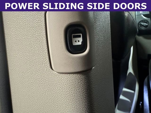 Used 2019 Dodge Grand Caravan SXT w/ Rear Park Assist Package FWD image 28