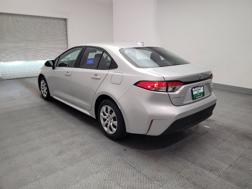 Used 2025 Toyota Corolla LE FWD image 5