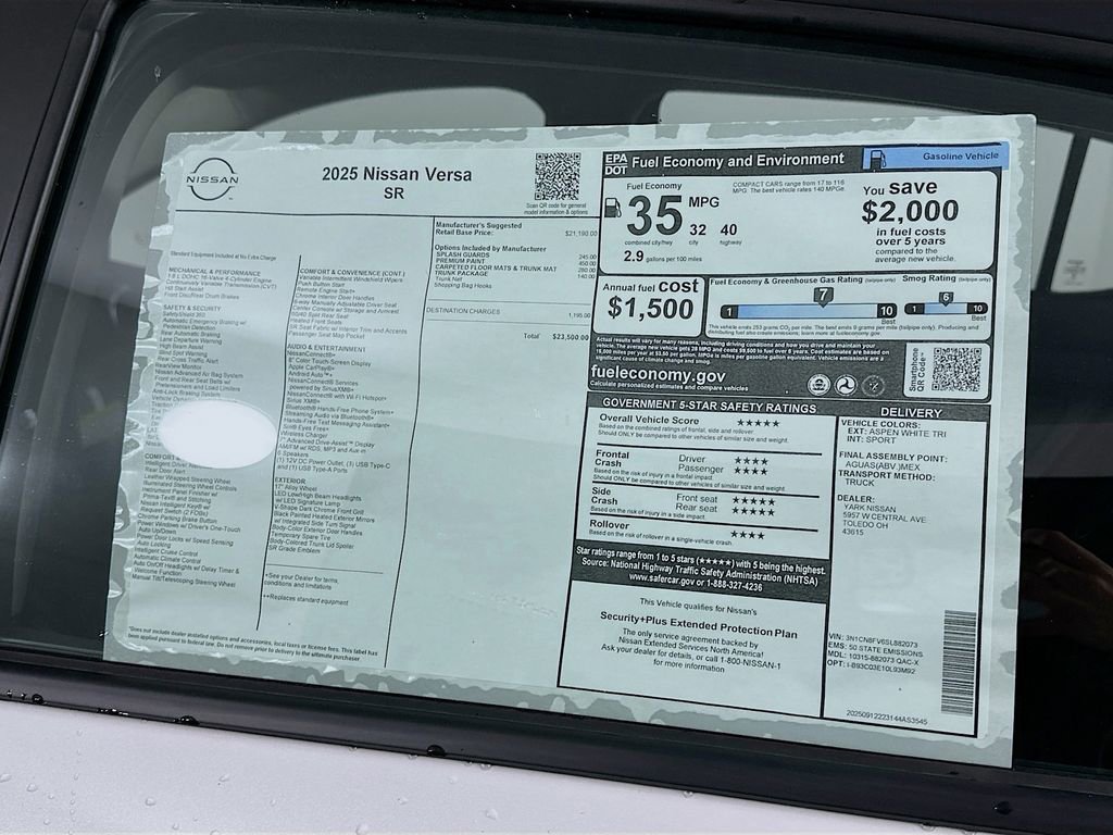 New 2025 Nissan Versa SR w/ Trunk Package image 13