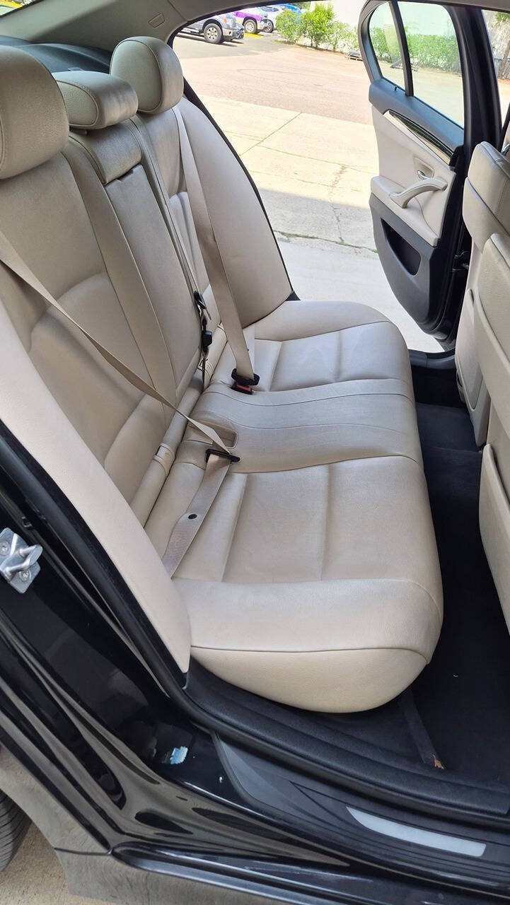 Used 2012 BMW 528i xDrive Sedan AWD/4WD image 56