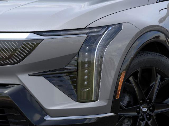 New 2025 Cadillac Optiq Luxury 1 w/ LPO, ONYX Package image 10