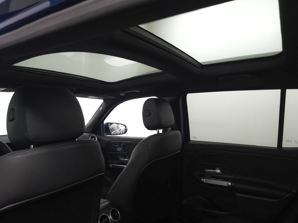 Certified 2026 Mercedes-Benz GLB 250 4MATIC image 23