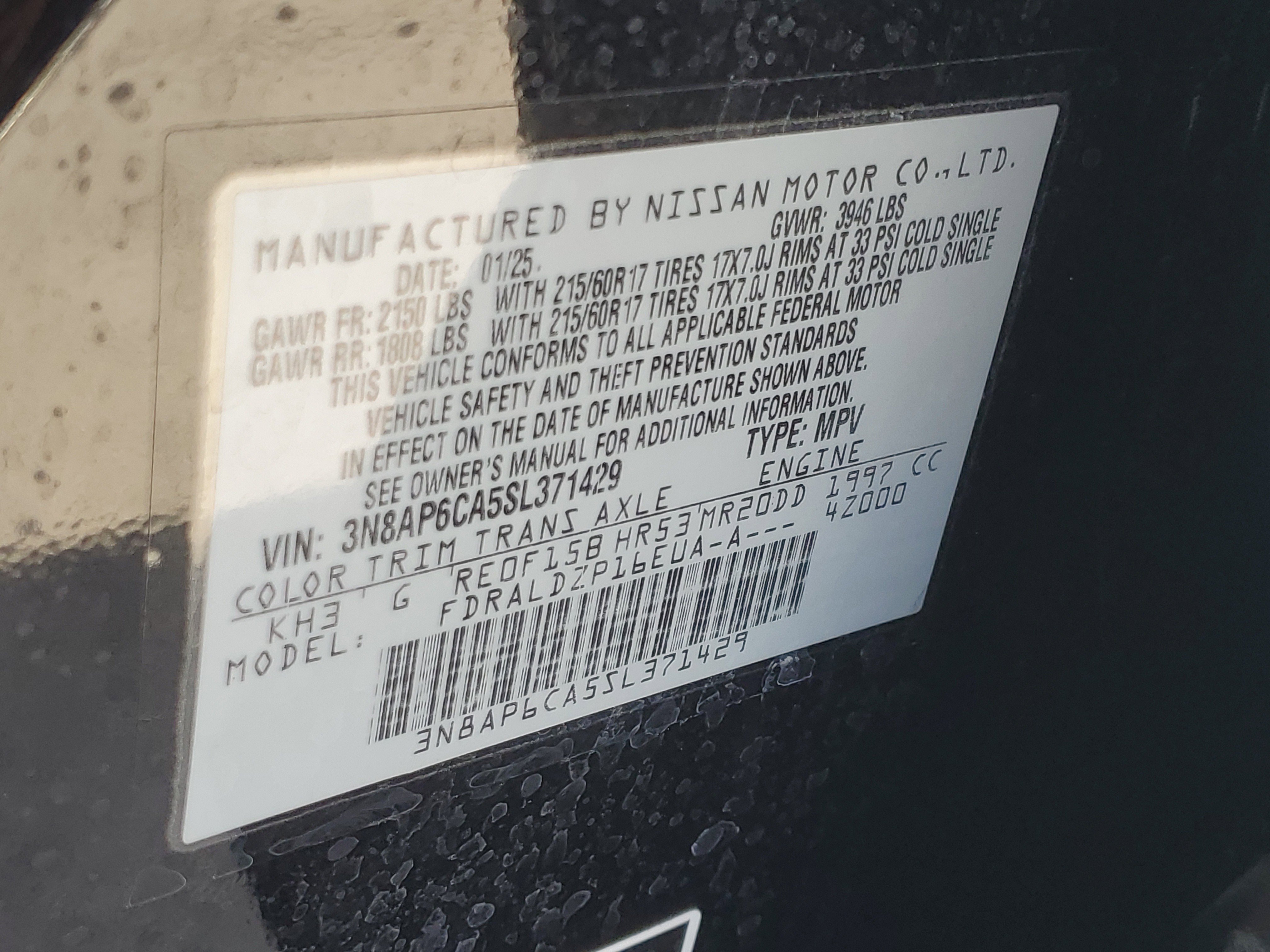 Used 2025 Nissan Kicks SV image 30