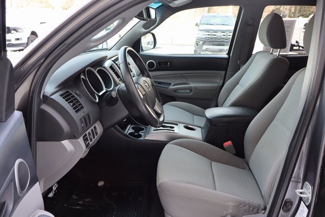 Used 2013 Toyota Tacoma 4x4 Double Cab w/ SR5 Pkg image 20