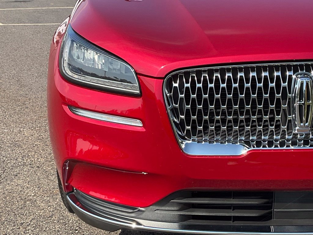 Used 2020 Lincoln Corsair AWD w/ Equipment Group 101A image 2