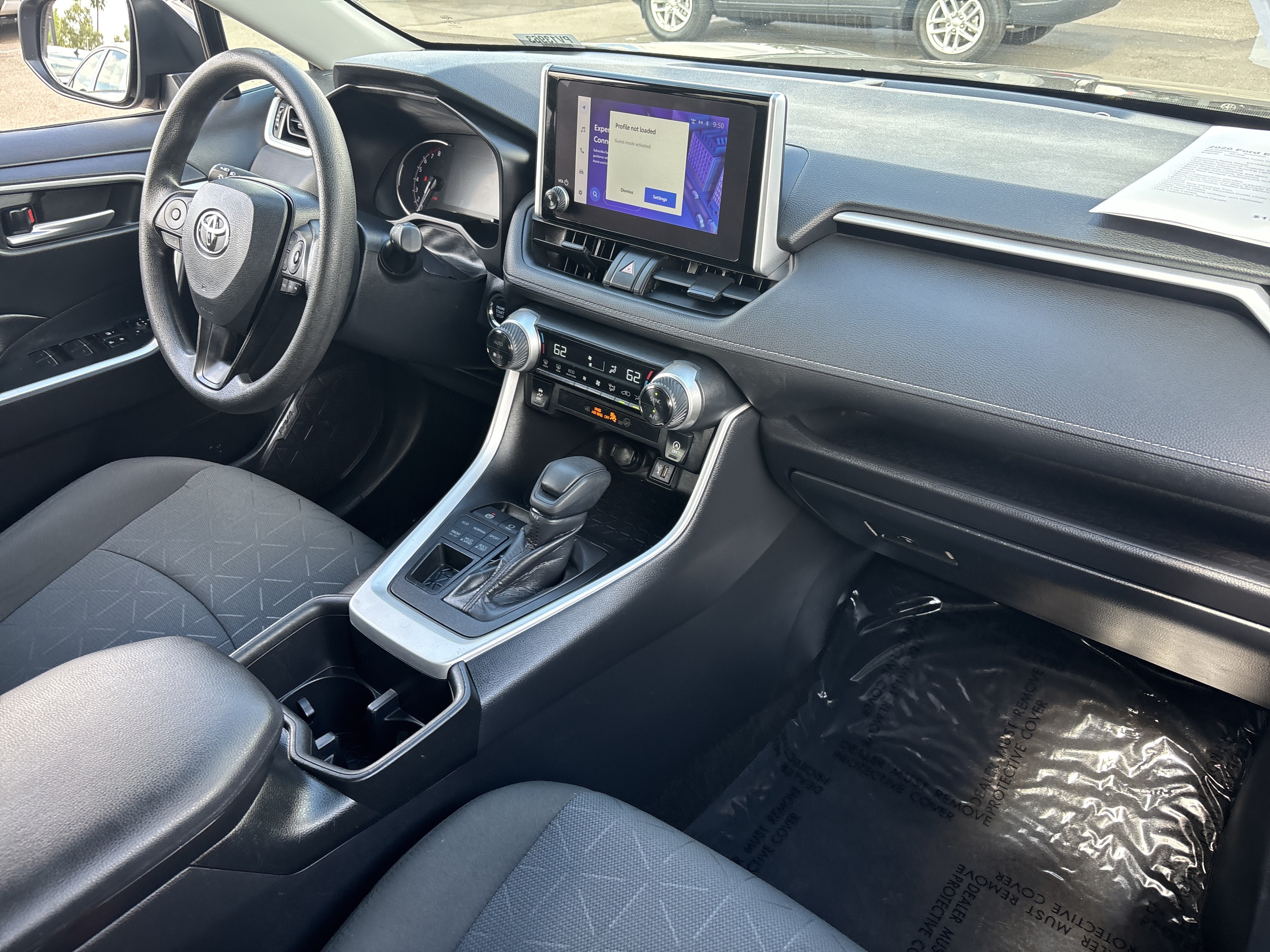 Used 2023 Toyota RAV4 XLE AWD/4WD image 11