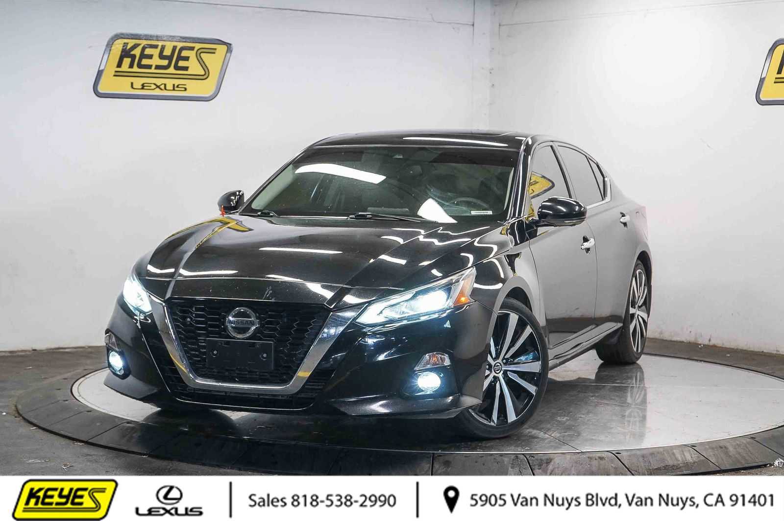 Used 2020 Nissan Altima 2.0 Platinum image 1