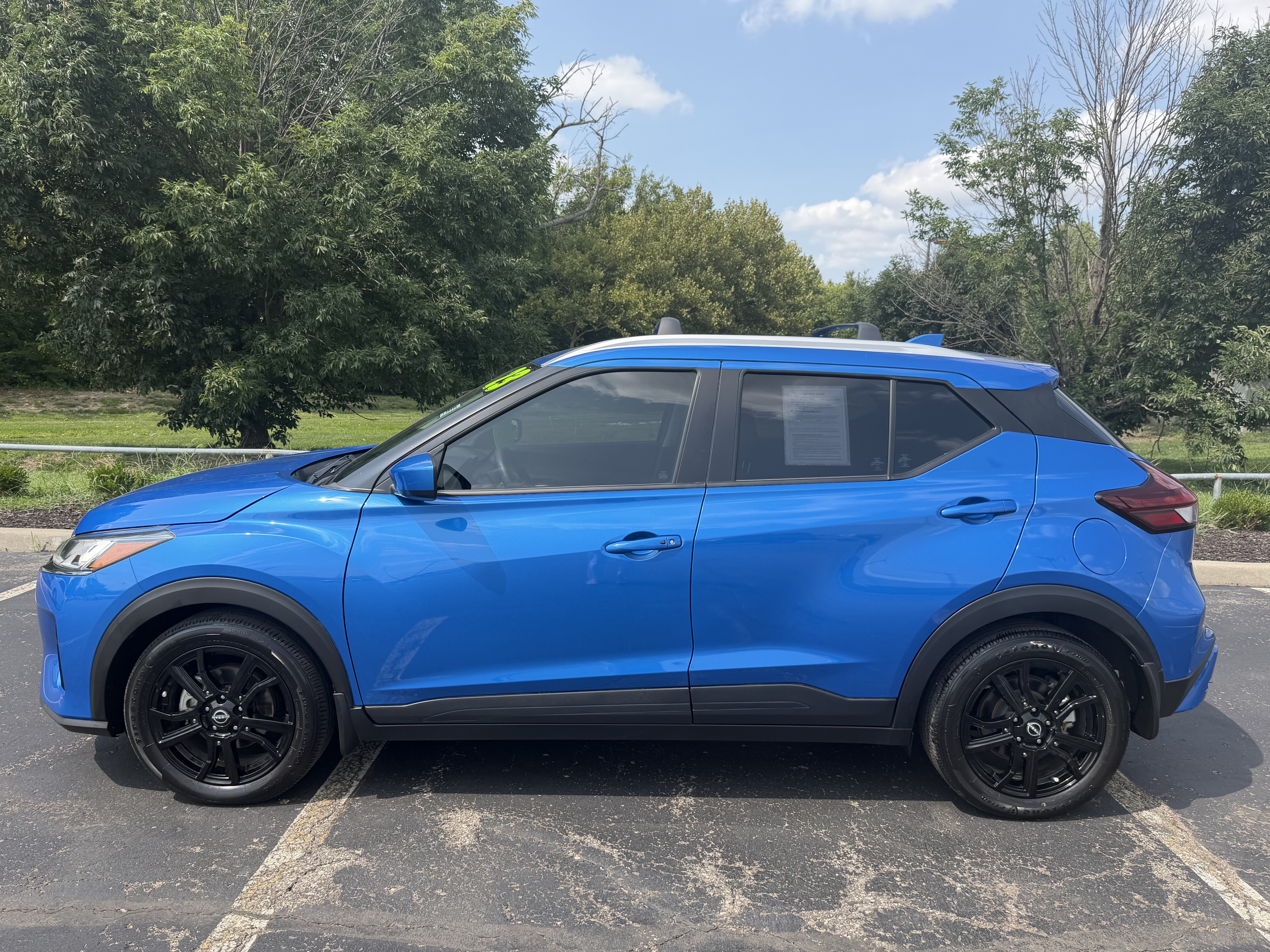 Used 2023 Nissan Kicks SV FWD image 31