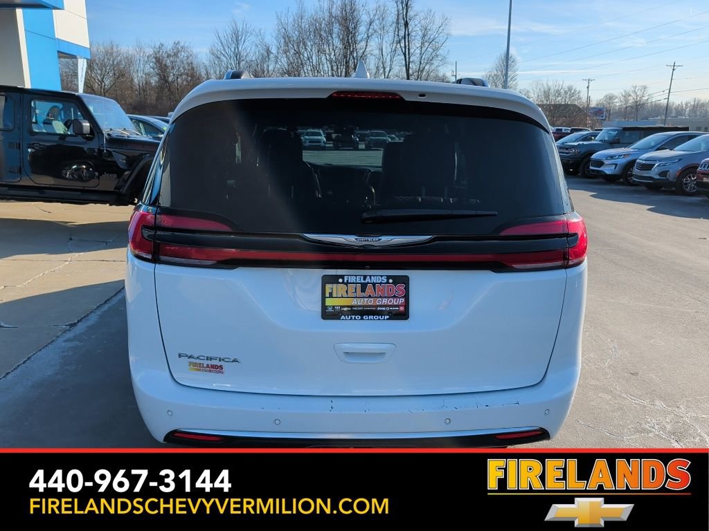Used 2022 Chrysler Pacifica Pinnacle image 7