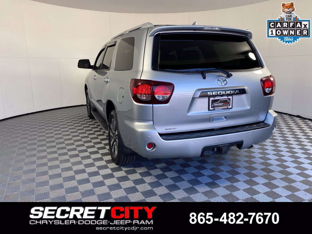 Used 2020 Toyota Sequoia Limited w/ Safety & Convenience Package AWD/4WD image 5