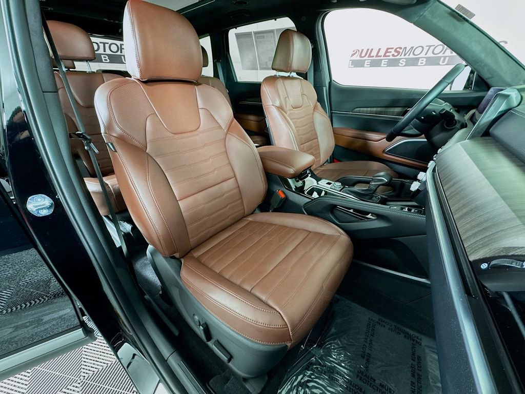 Used 2025 Kia Telluride SX Prestige image 31