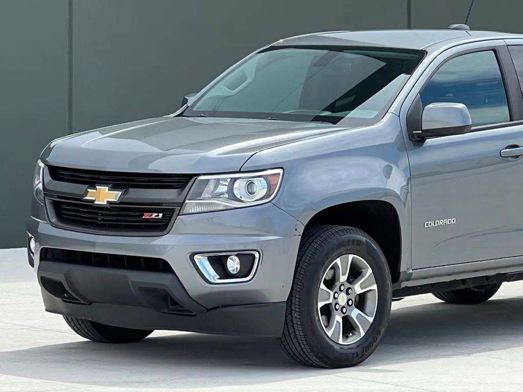 Used 2019 Chevrolet Colorado Z71 AWD/4WD image 30