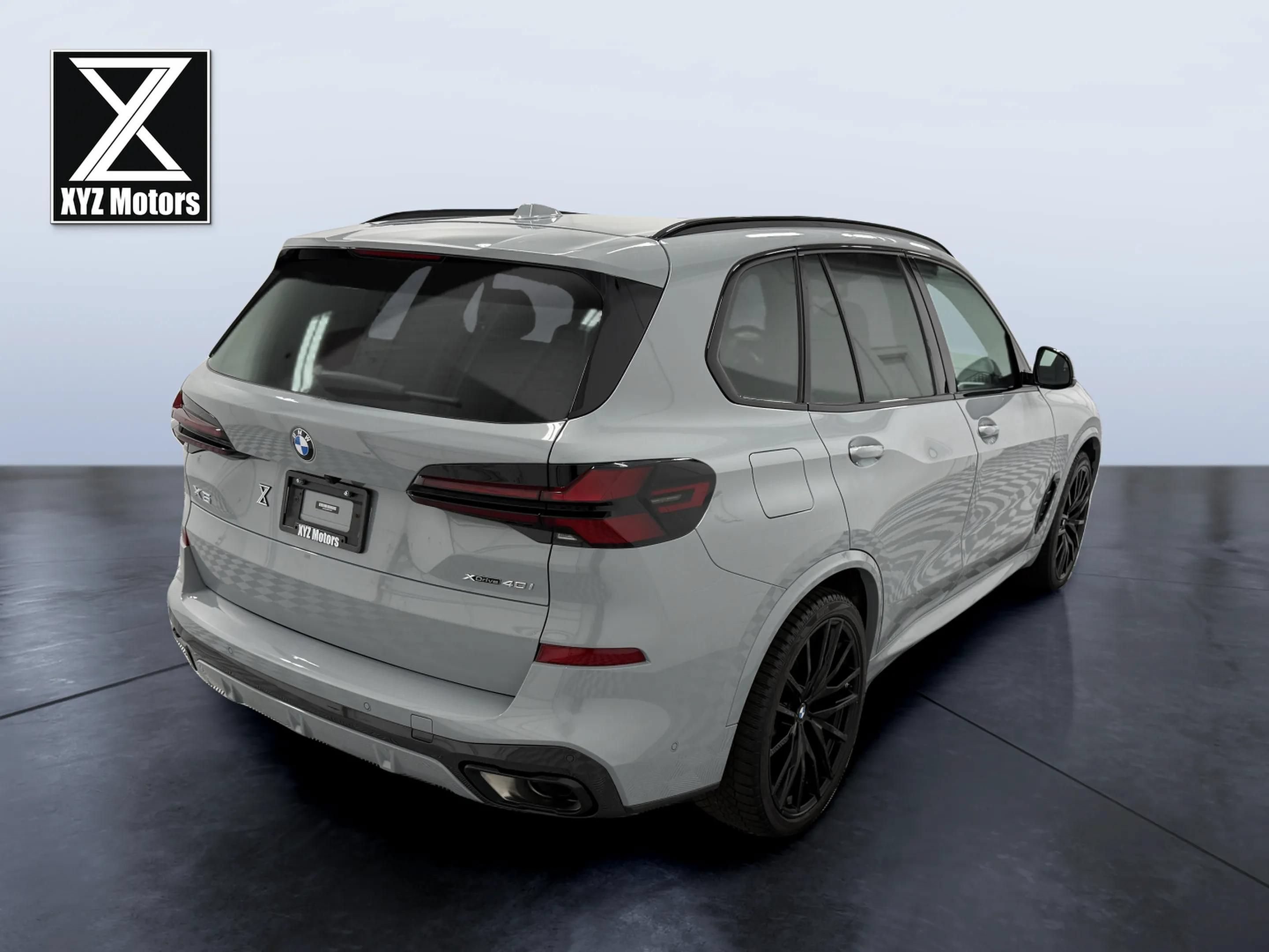 Used 2024 BMW X5 xDrive40i AWD/4WD image 6
