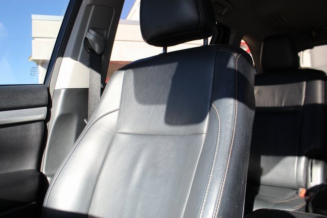 Used 2018 Toyota Highlander SE image 27
