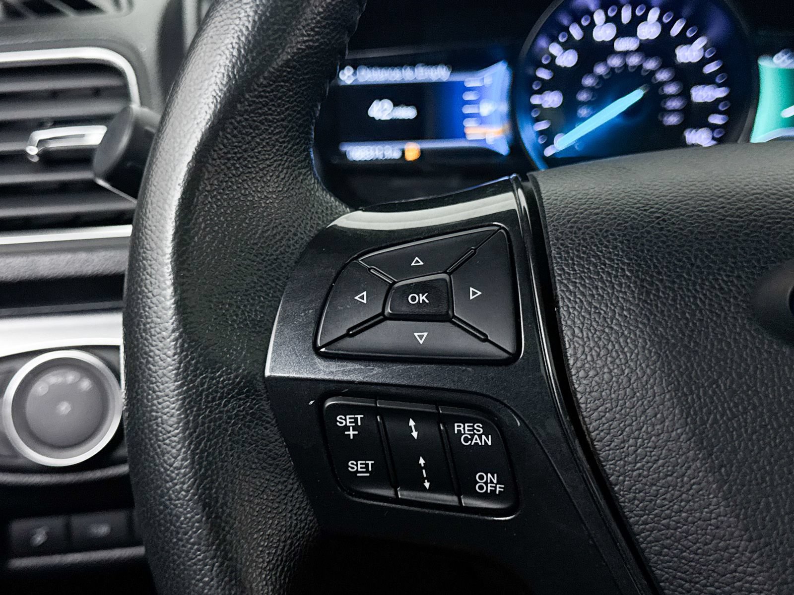 Used 2019 Ford Explorer Sport w/ Equipment Group 401A AWD/4WD image 38