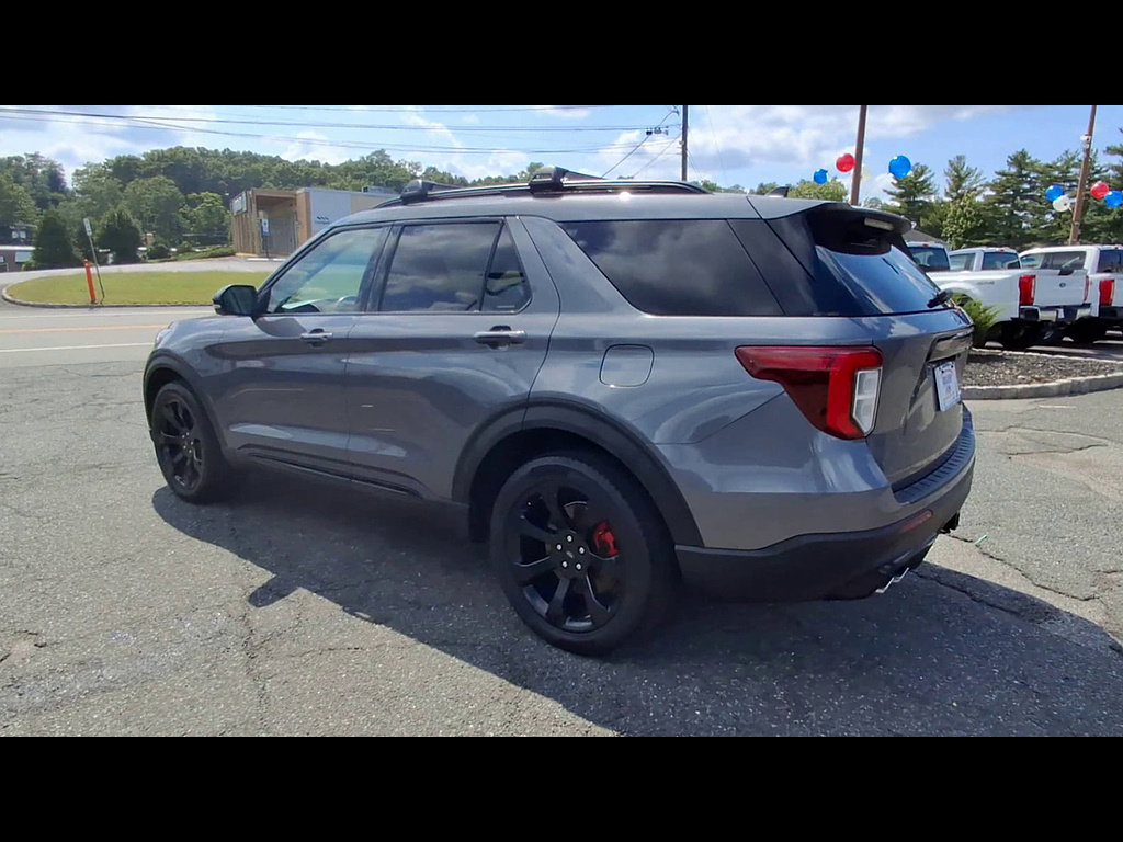 Certified 2022 Ford Explorer ST w/ Equipment Group 401A AWD/4WD image 6