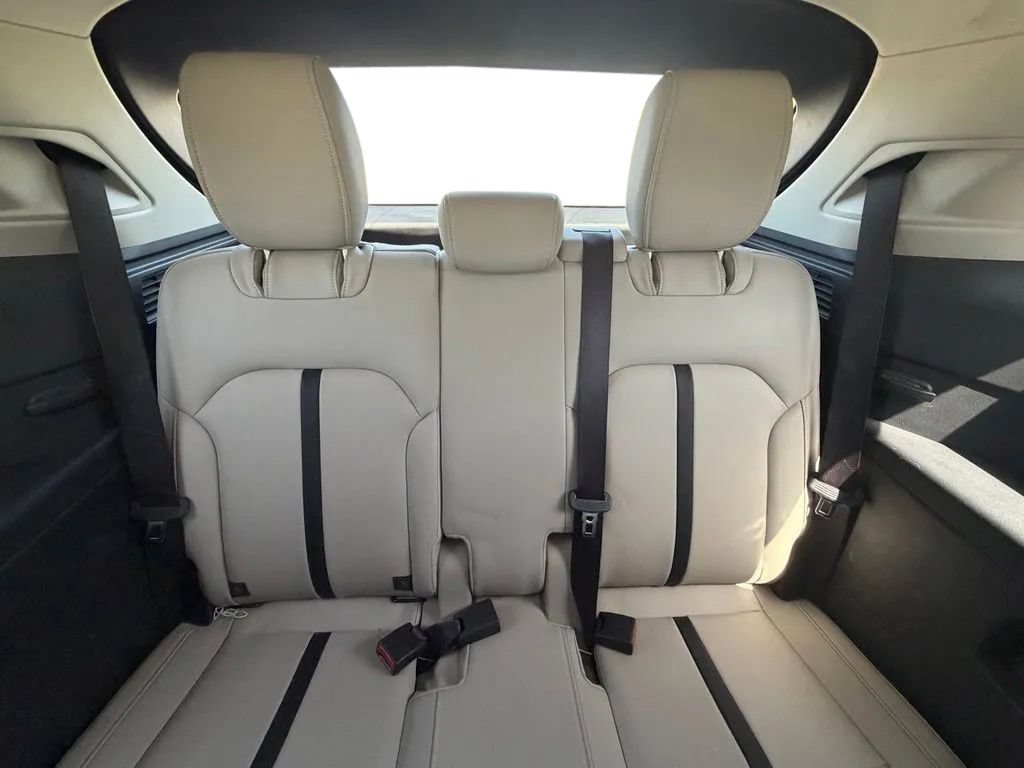Used 2024 MAZDA CX-90 Plug-In Hybrid w/ Preferred AWD/4WD image 32