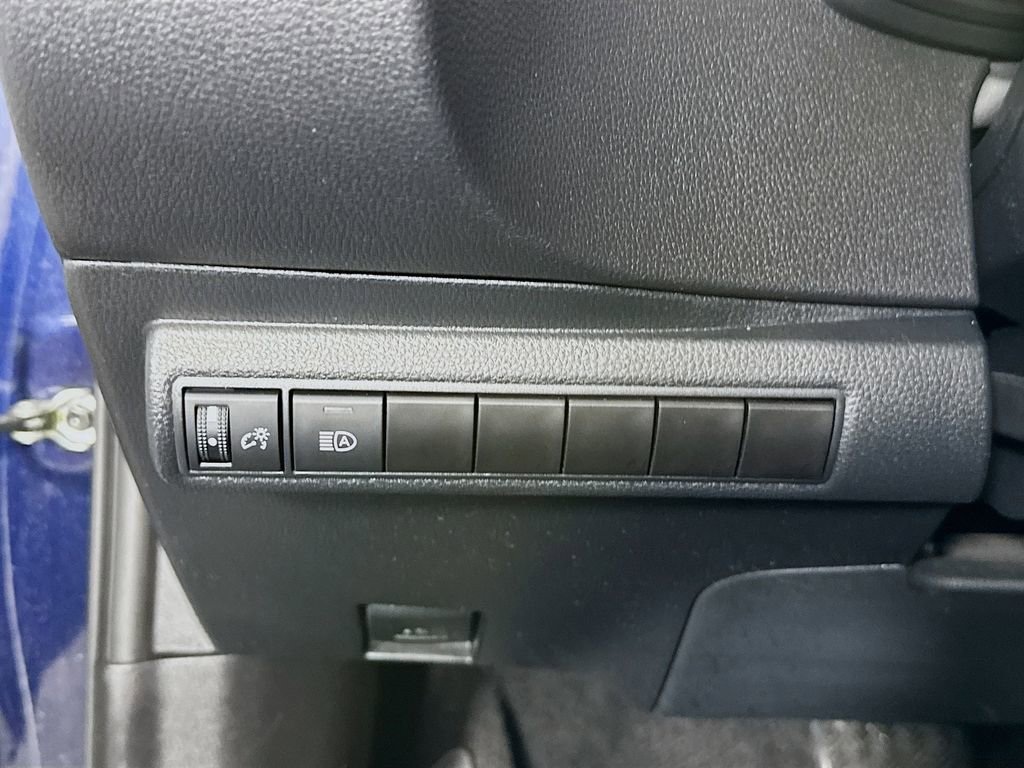 Certified 2023 Toyota Corolla LE image 12