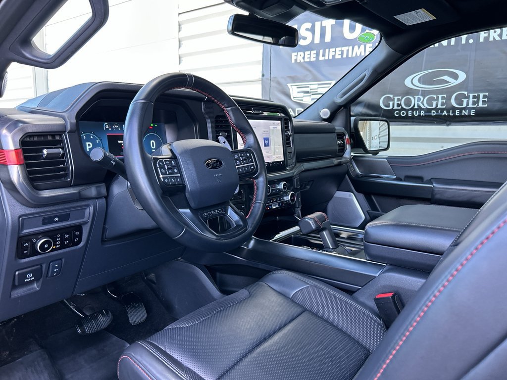 Used 2025 Ford F150 Raptor AWD/4WD image 11