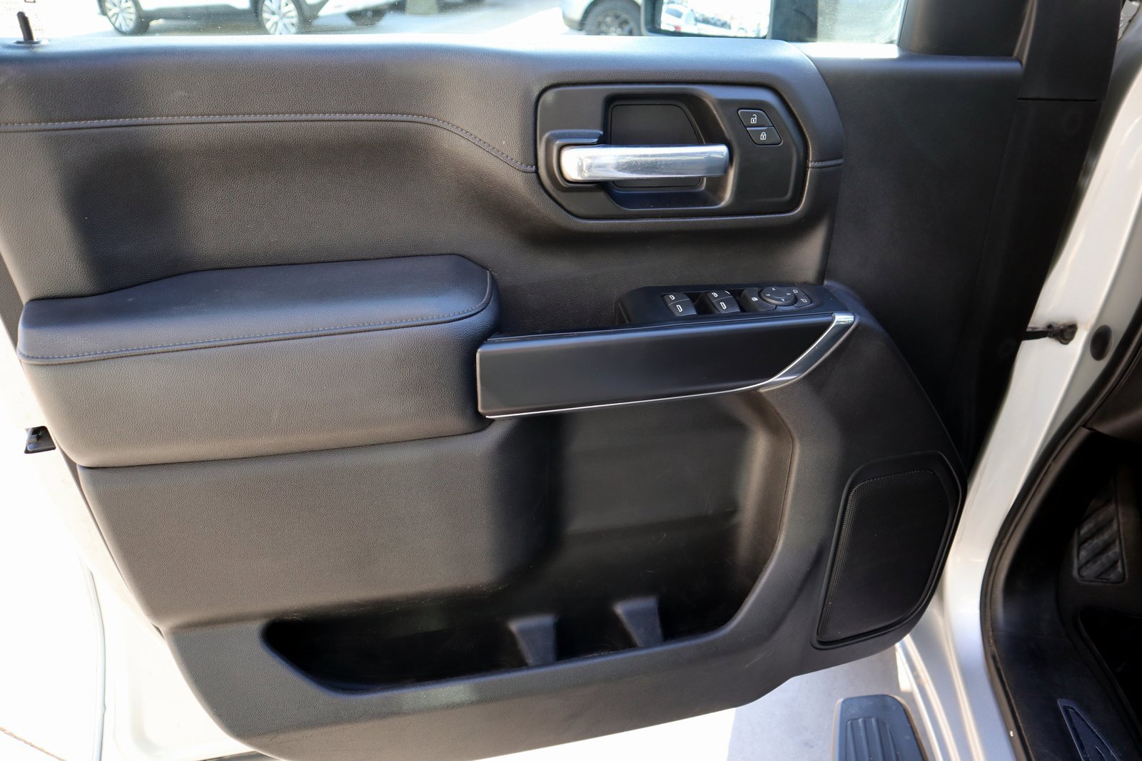 Used 2023 GMC Sierra 2500 SLE image 22