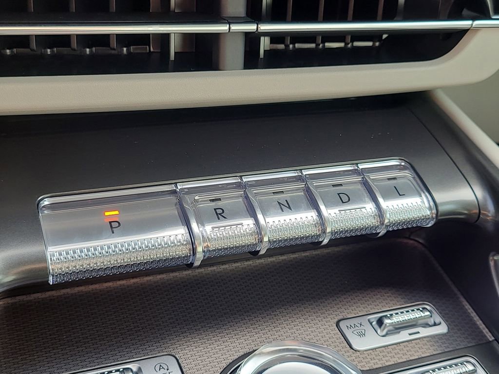 New 2026 Lincoln Nautilus Premier w/ Equipment Group 102A image 25