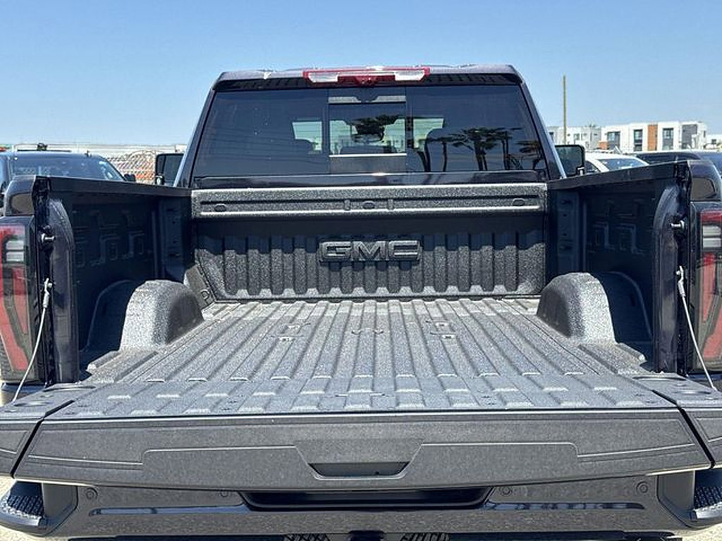 New 2026 GMC Sierra 2500 AT4 w/ AT4 Premium Plus Package AWD/4WD image 27