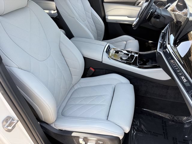 Certified 2024 BMW X5 xDrive40i w/ Premium Package AWD/4WD image 12