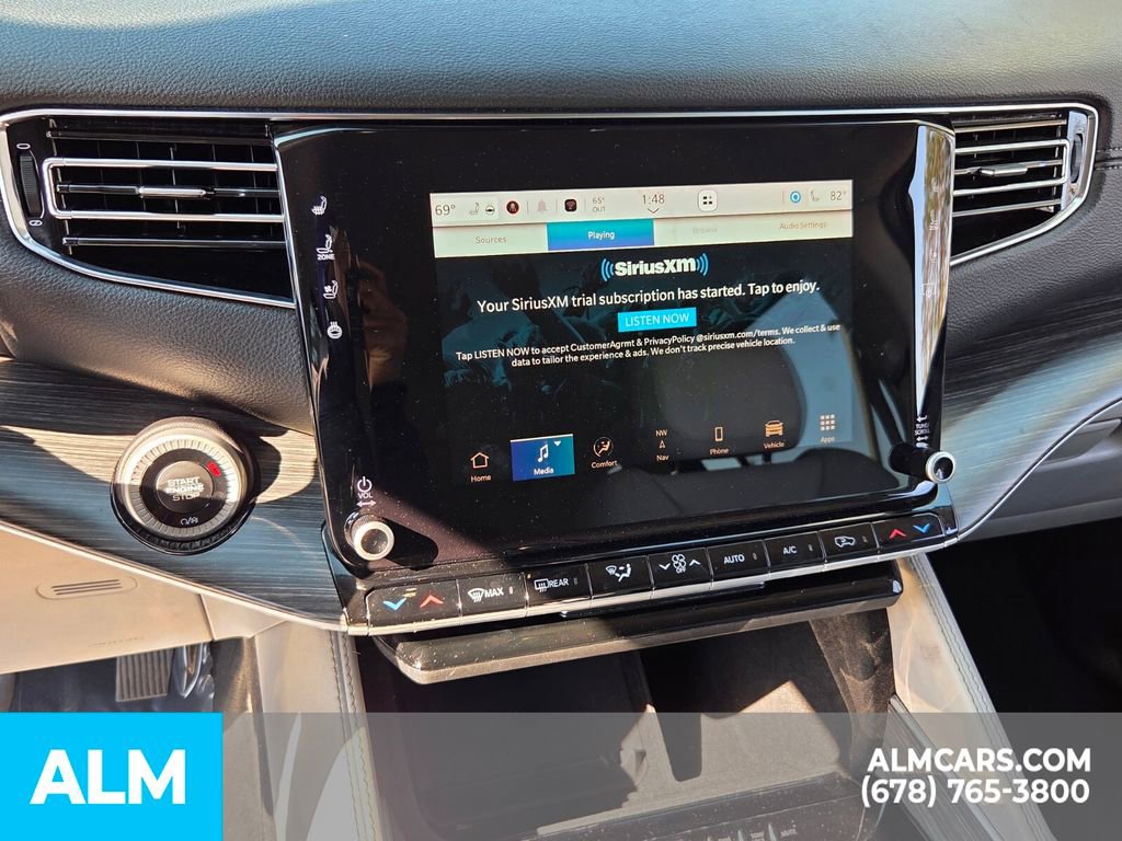 Used 2023 Jeep Wagoneer L Series III w/ Preferred Equipment Group image 20