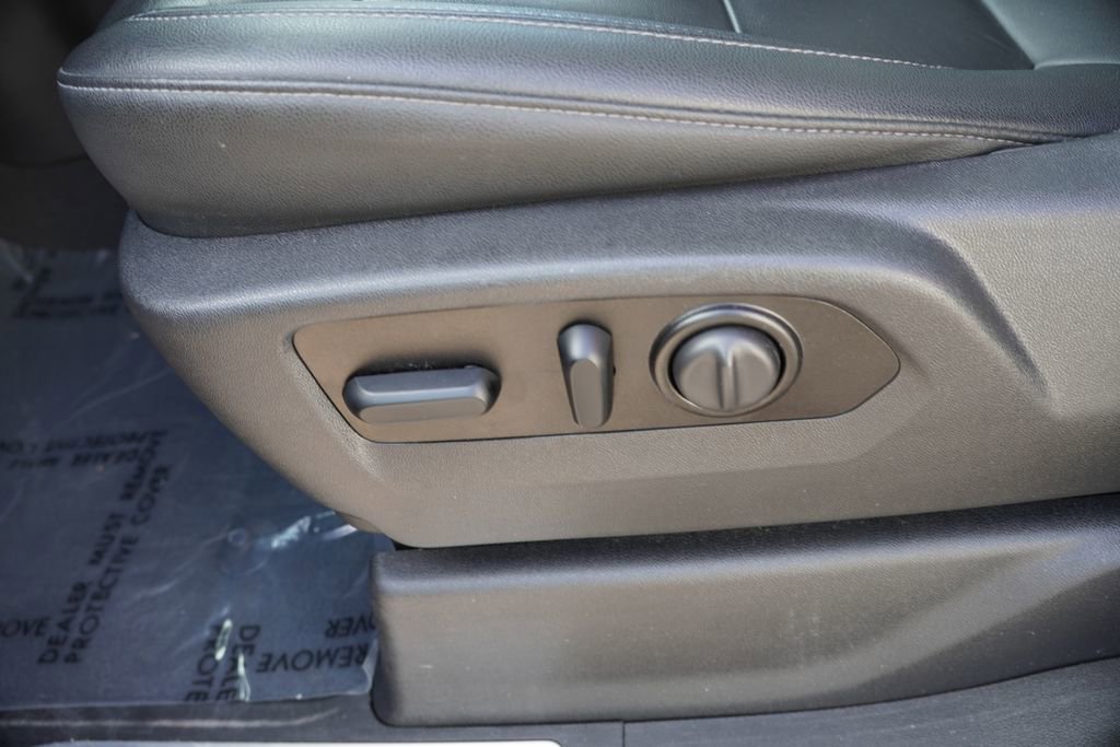 Certified 2021 Chevrolet Silverado 1500 LT Trail Boss w/ Convenience Package II image 23