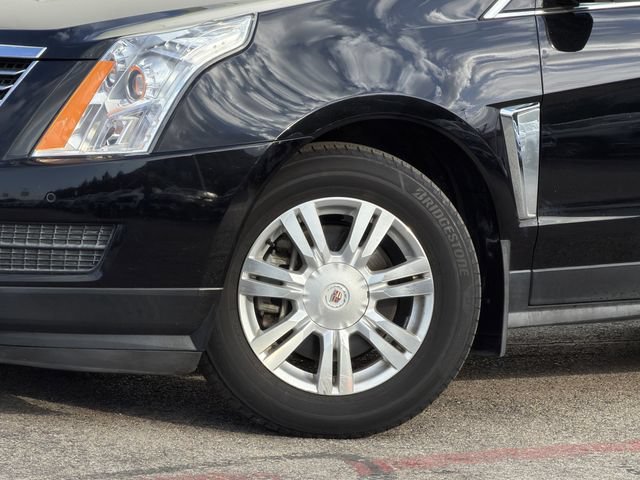 Used 2015 Cadillac SRX Luxury w/ Driver Awareness Package FWD image 11