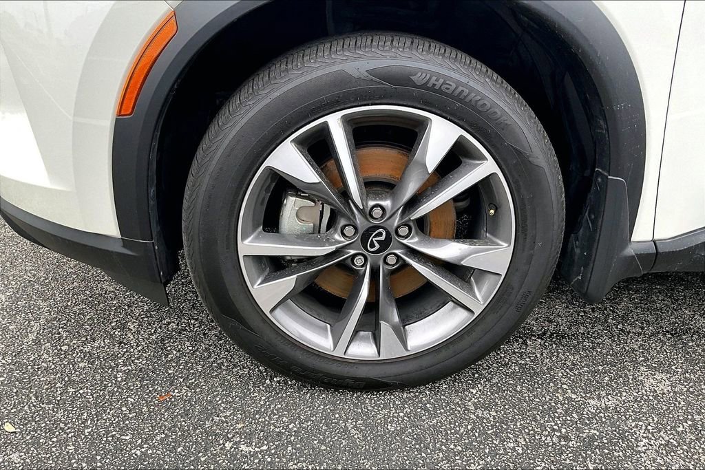 Certified 2025 INFINITI QX60 Luxe w/ Vision Package image 13