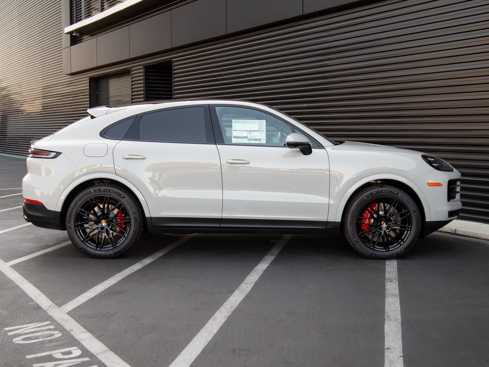 New 2026 Porsche Cayenne S AWD/4WD image 8