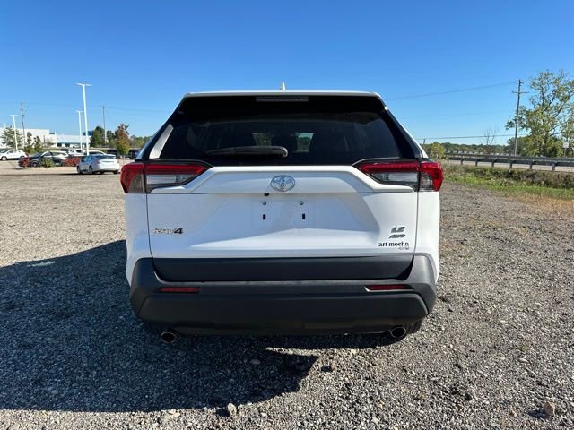 Used 2024 Toyota RAV4 LE image 6