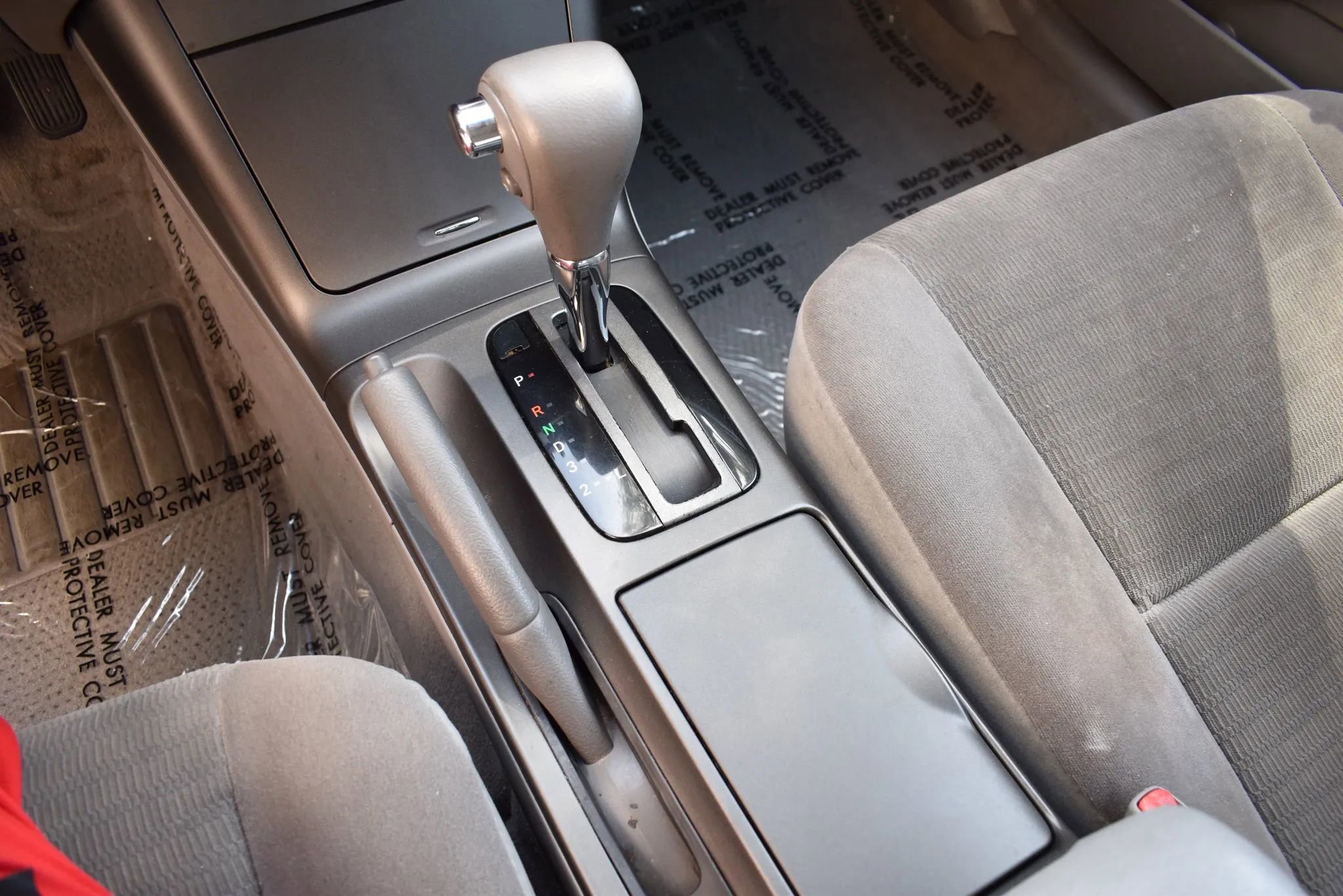 Used 2005 Toyota Camry LE FWD image 11