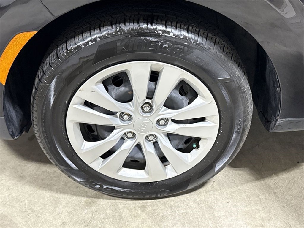 Used 2021 Kia Soul LX image 25